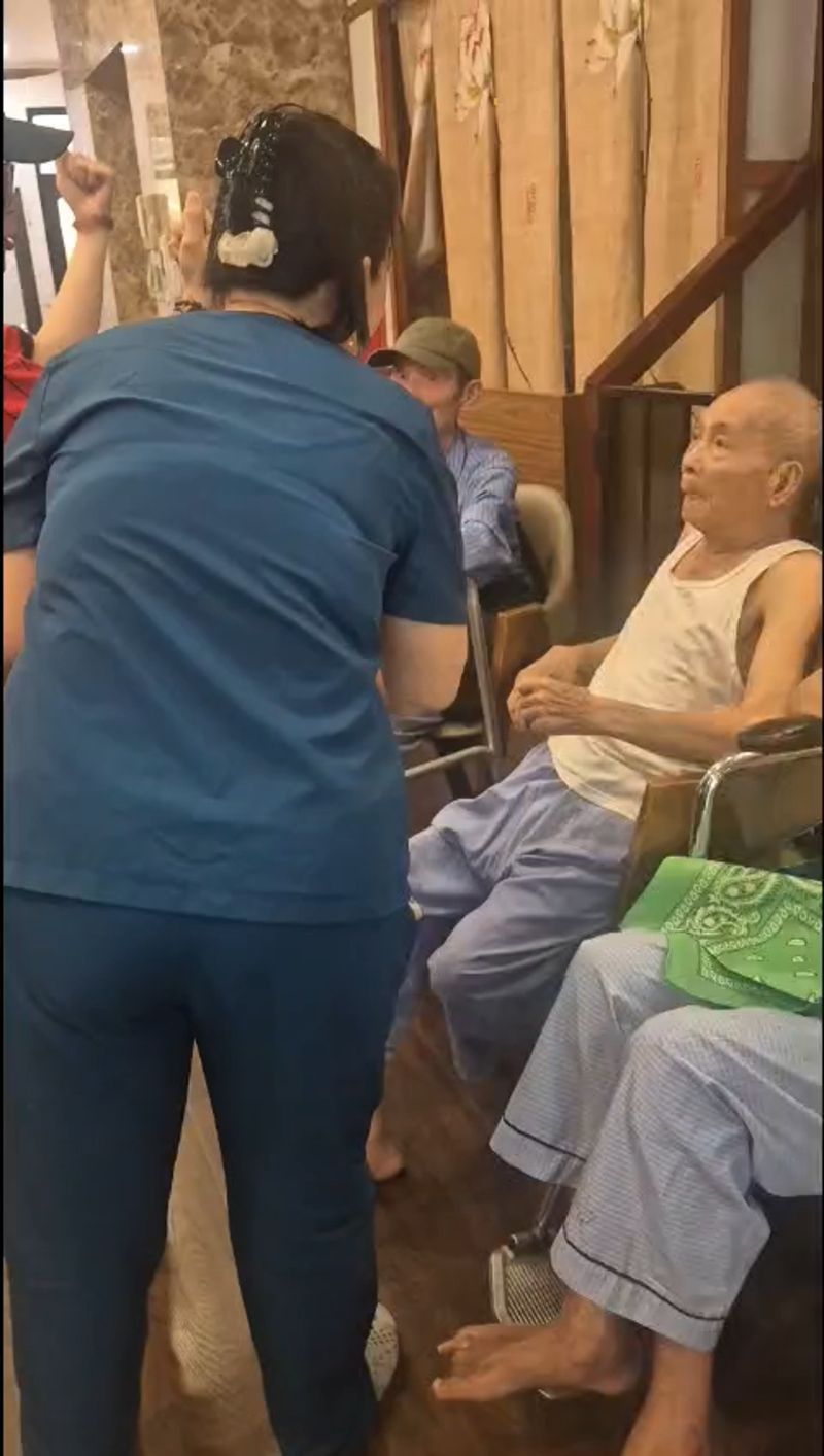 G&oacute;i phục hồi trị liệu cho người cao tuổi gồm những nội dung g&igrave;?