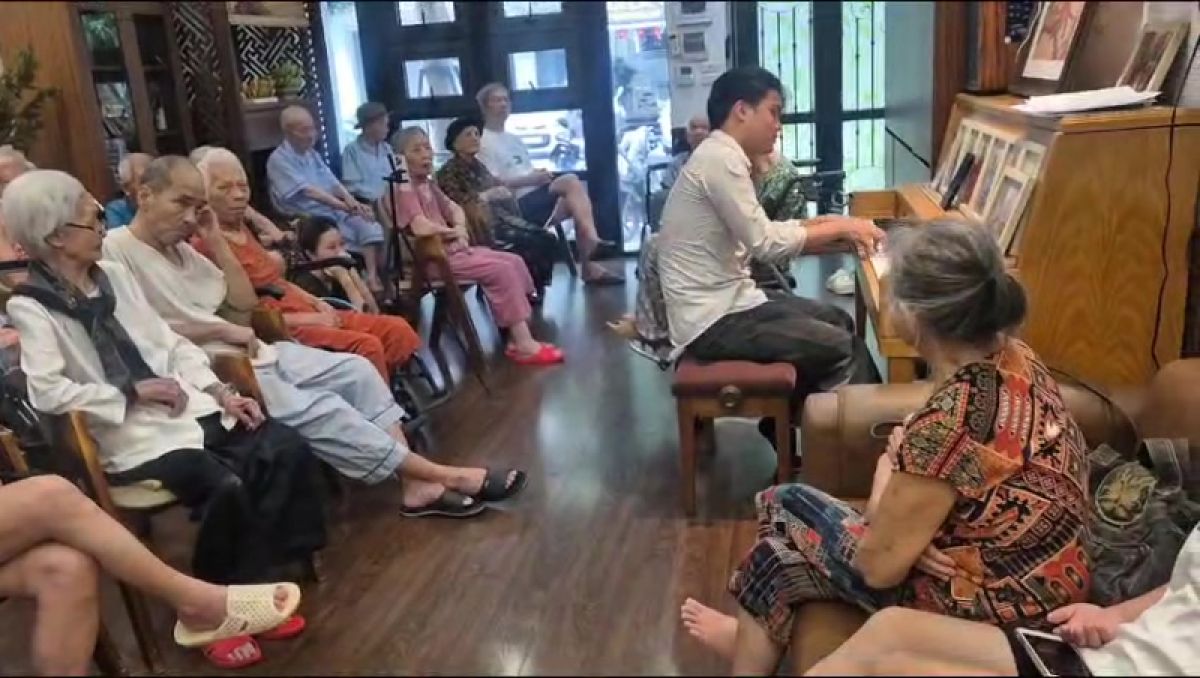 Gửi người gi&agrave; ngắn ng&agrave;y tại H&agrave; Nội: Giải ph&aacute;p khi gia đ&igrave;nh bận việc